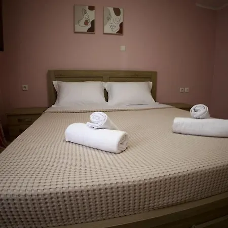 קוניטסה Mountain Harmony Home מראה חיצוני תמונה